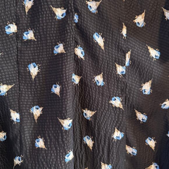 Rebecca Taylor Silk Peplum Blue Floral Top Black Textured Flutter Sleeve Sz 6 - Picture 2 of 7